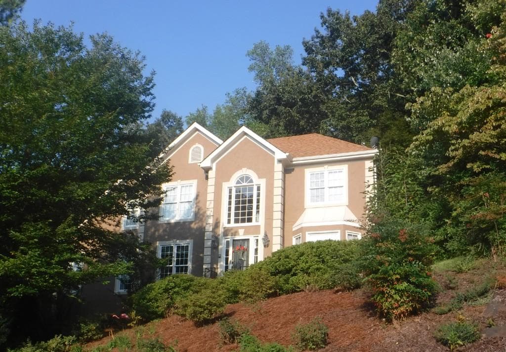 4 bedroom, 3,284 sq ft single family residence sold at 2116 Glenridge Court, Marietta, GA 30062