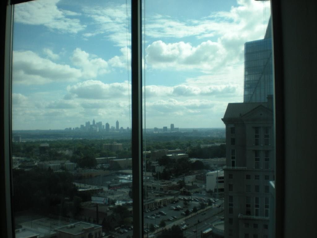 2 bedroom, 1,238 sq ft condominium sold at 3324 Peachtree Road 2214, Atlanta, GA 30326