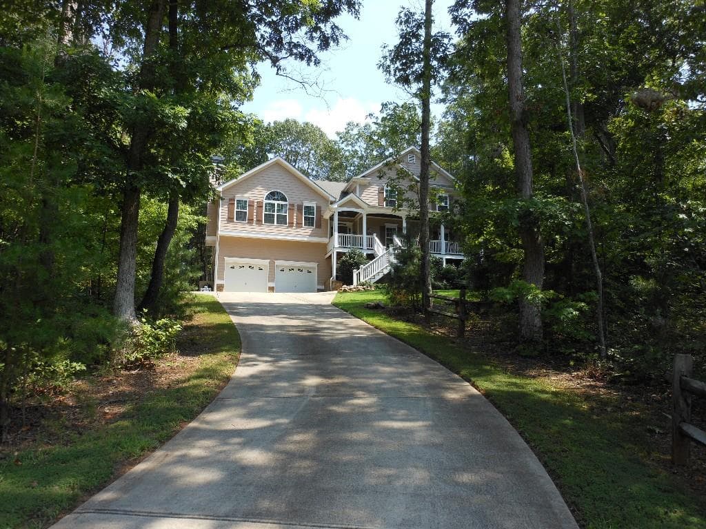 209 Spearfish Drive, Canton, GA 30114 — most recent listing photo