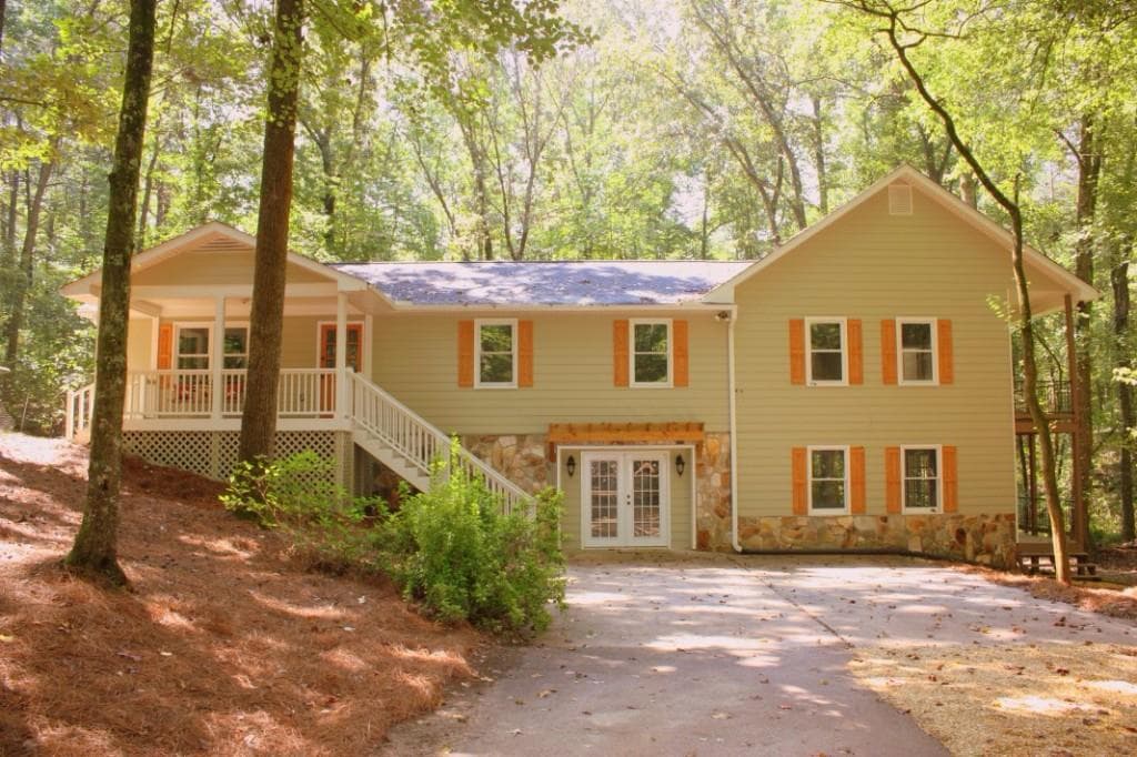 335 Basia Lane, Canton, GA 30114 — most recent listing photo