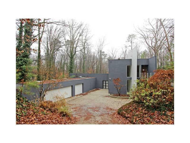 535 Forest Hills Drive, Atlanta, GA 30342 — most recent listing photo
