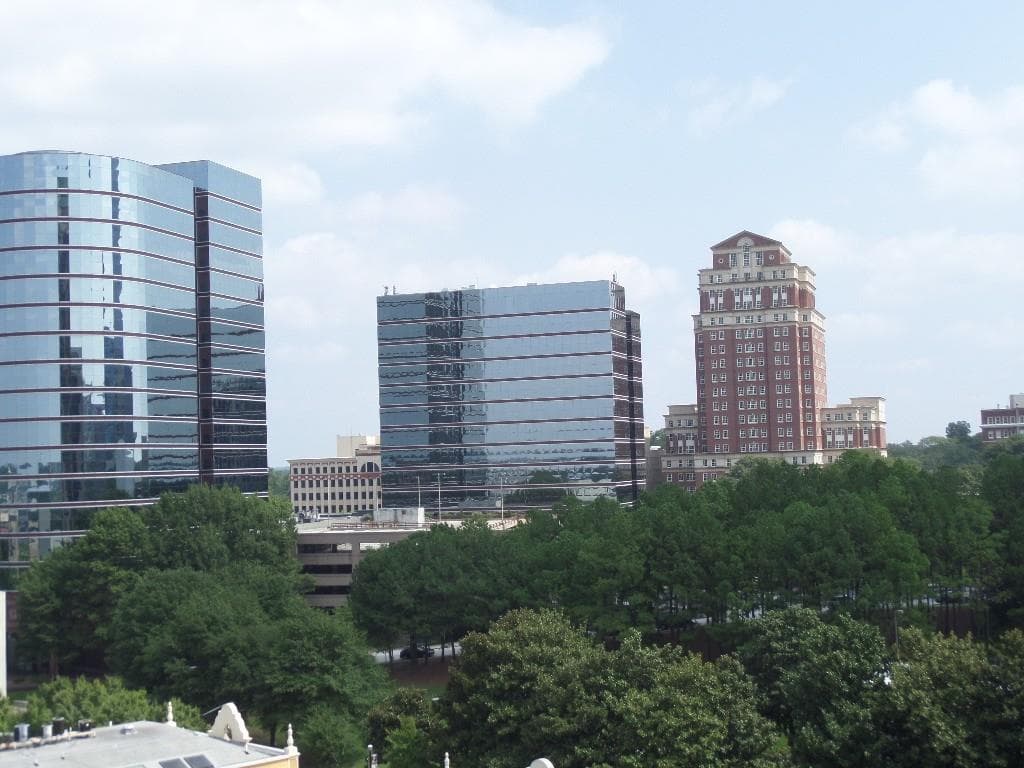 1 bedroom condominium sold at 1280 West Peachtree Street 1410, Atlanta, GA 30309