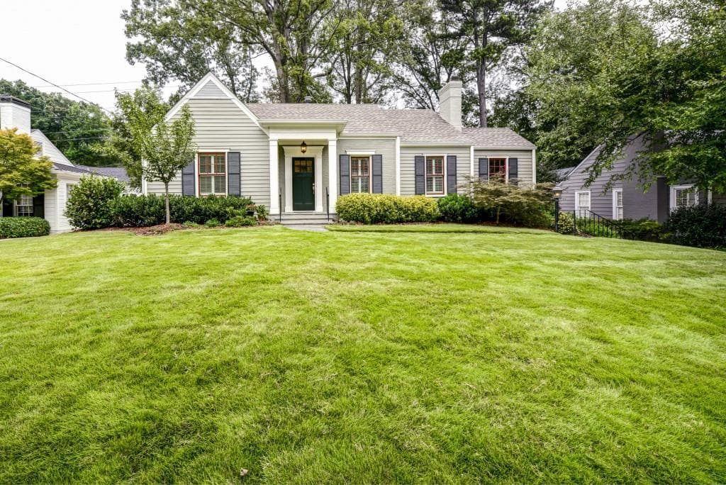 3 bedroom single family residence sold at 1892 Greystone Road, Atlanta, GA 30318