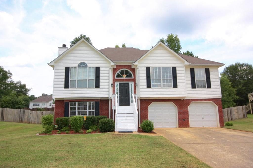 3160 Mosley Chase Drive, Austell, GA 30106 — most recent listing photo