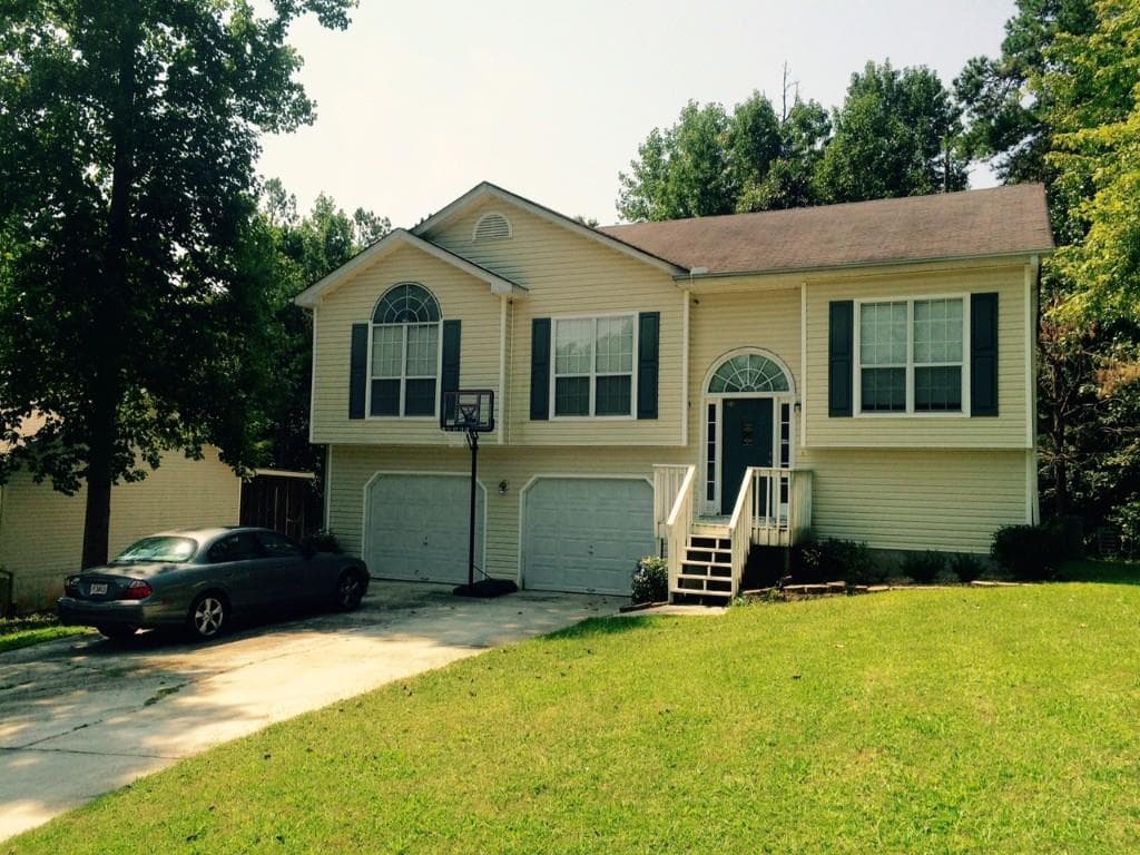 3825 Stoney Creek Drive, Flowery Branch, GA 30542 — most recent listing photo