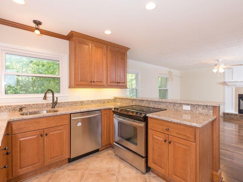 3 bedroom, 1,553 sq ft single family residence sold at 2309 Jomarc Way, Marietta, GA 30062