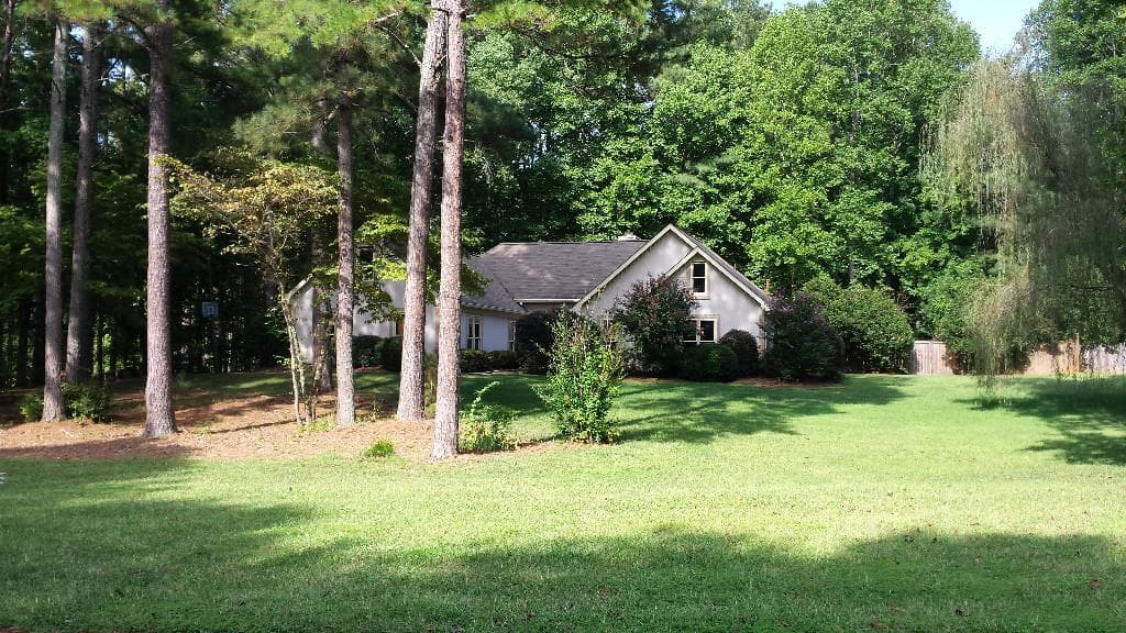 812 Pinehurst Drive, Woodstock, GA 30188 — most recent listing photo