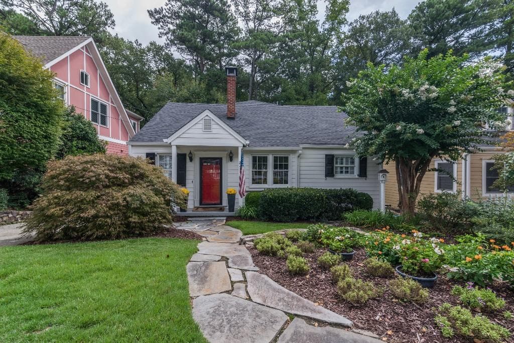 3 bedroom, 1,901 sq ft single family residence sold at 2255 Fairhaven Circle, Atlanta, GA 30305
