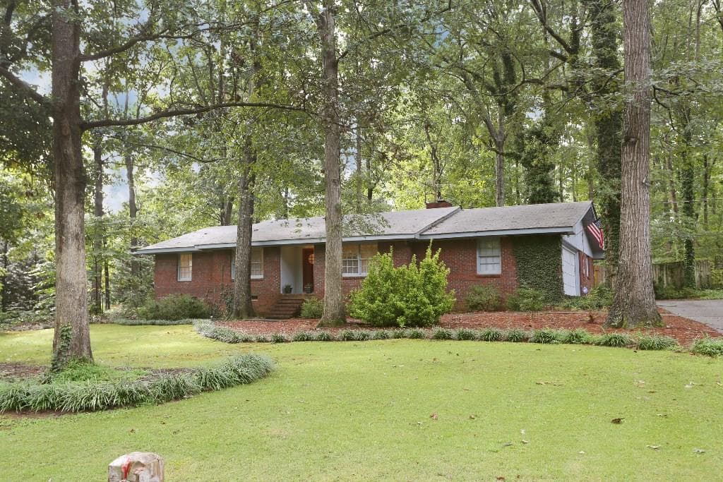 3320 Sharon Circle, Cumming, GA 30041 — most recent listing photo