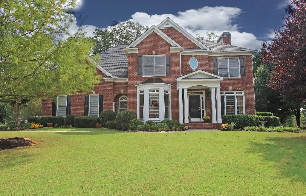 4 bedroom, 4,216 sq ft single family residence sold at 628 Devon Brooke Drive, Woodstock, GA 30188