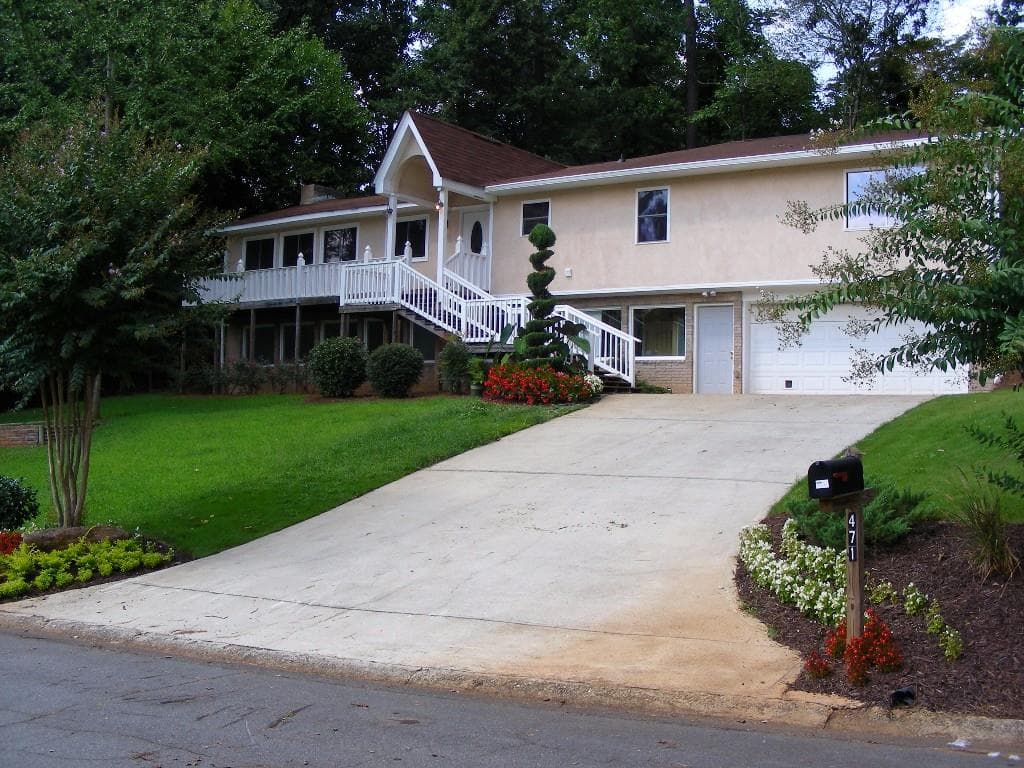 471 Joel Drive, Marietta, GA 30066 — most recent listing photo
