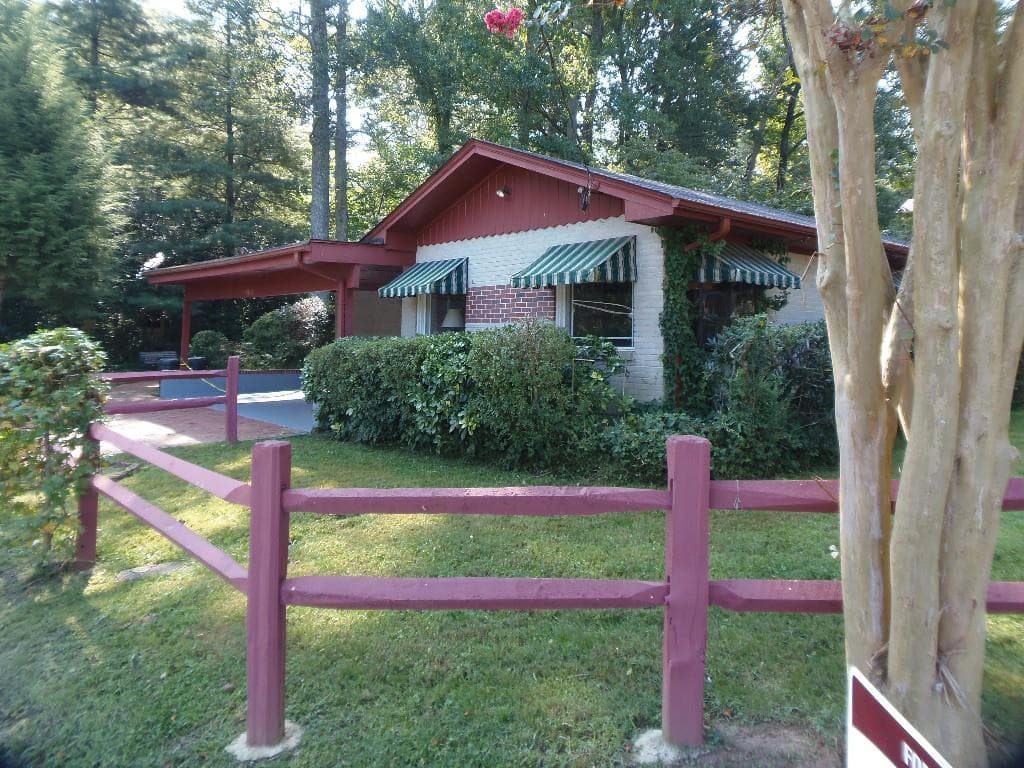 4611 Lakeshore Drive, Pine Lake, GA 30072 — most recent listing photo