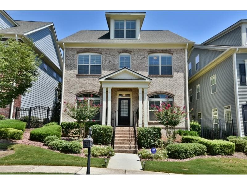 4 bedroom, 3,718 sq ft single family residence sold at 6875 Sentara Place, Alpharetta, GA 30005