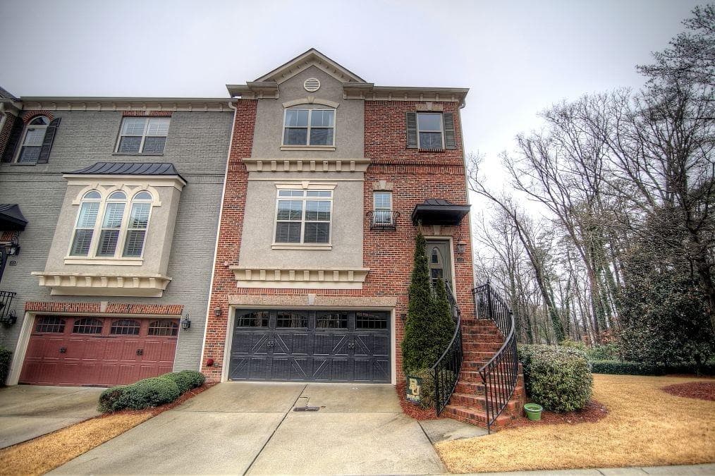 923 Boudreau Court, Sandy Springs, GA 30328 — most recent listing photo