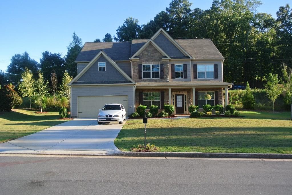 5 bedroom single family residence sold at 1719 Cedar Mill Lane, Powder Springs, GA 30127