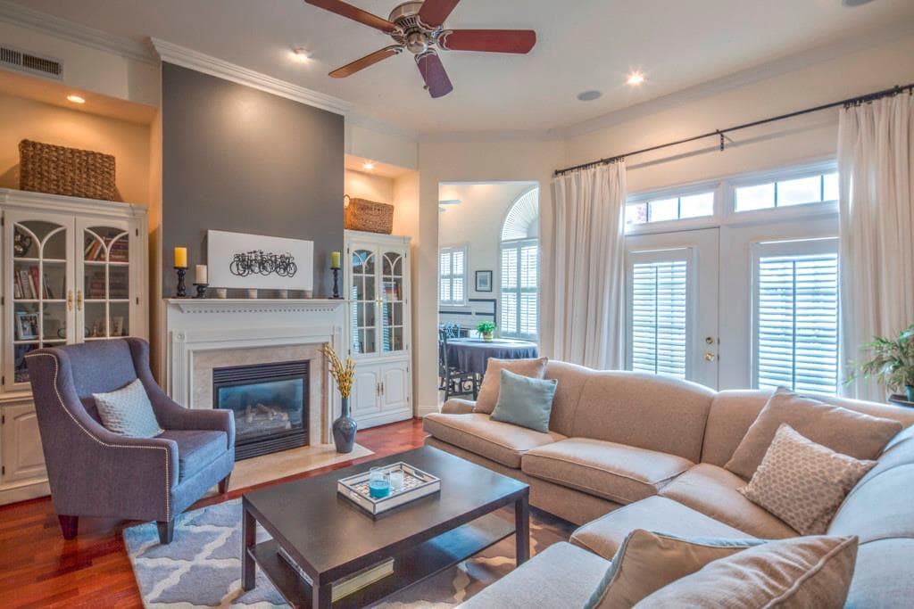 2 bedroom, 1,846 sq ft condominium sold at 1735 Peachtree Street 427, Atlanta, GA 30309