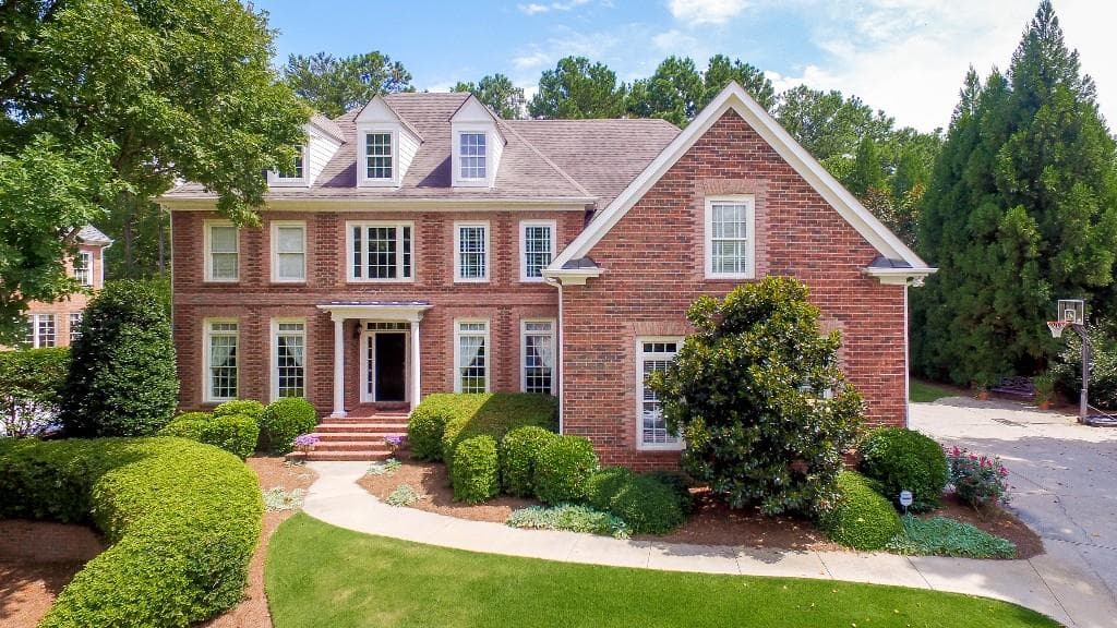1060 Lake Shore Overlook, Alpharetta, GA 30005 — most recent listing photo