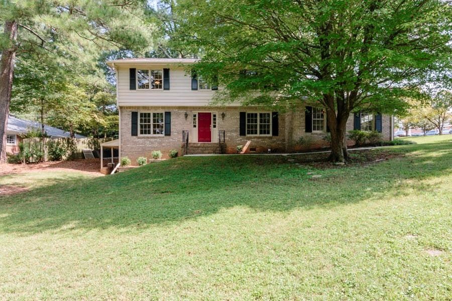 1369 Country Squire Drive, Decatur, GA 30033 — most recent listing photo