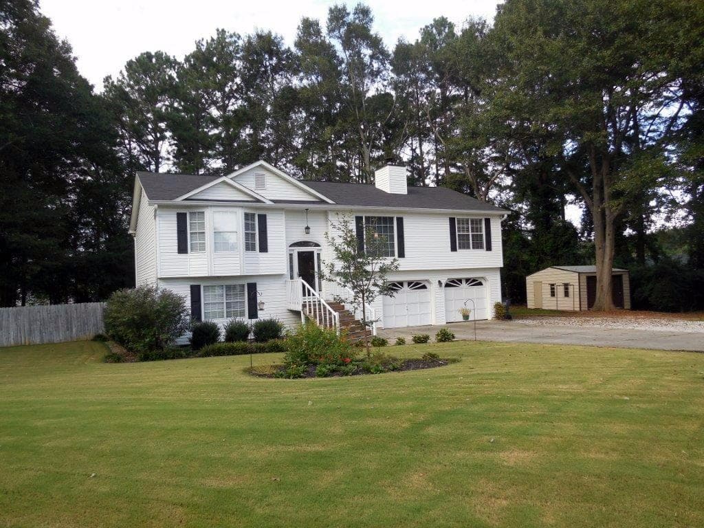716 Cliffside Drive, Bethlehem, GA 30620 — most recent listing photo
