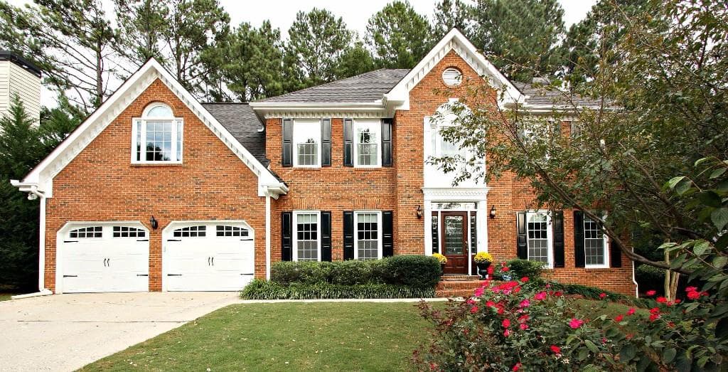 10885 S Kimball Bridge Crossing, Alpharetta, GA 30022 — most recent listing photo