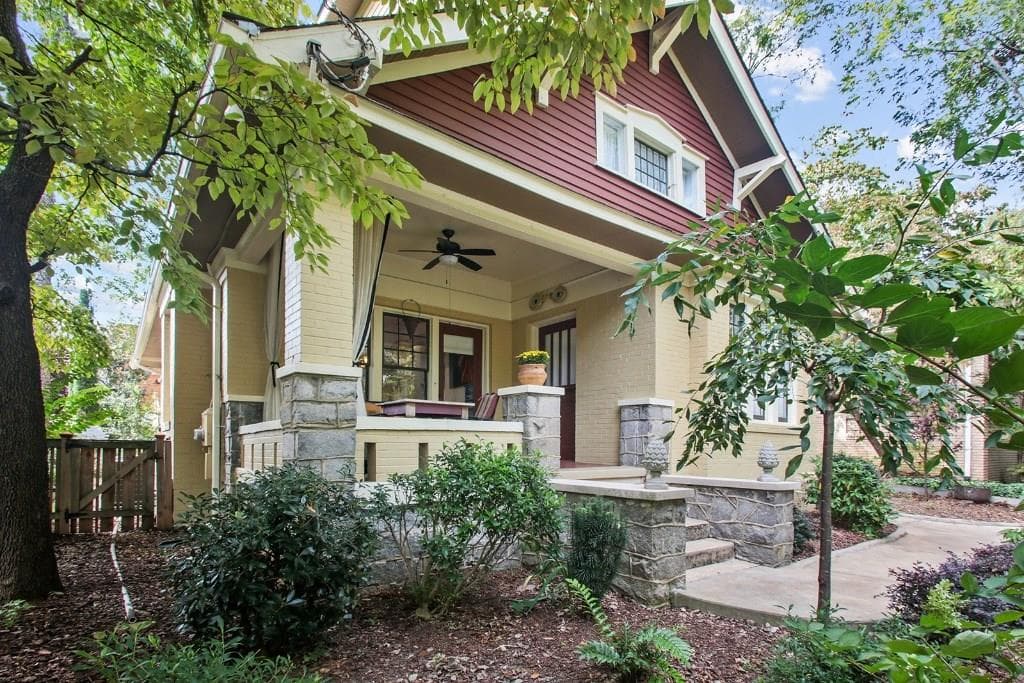4 bedroom, 2,508 sq ft single family residence sold at 1019 Amsterdam Avenue, Atlanta, GA 30306