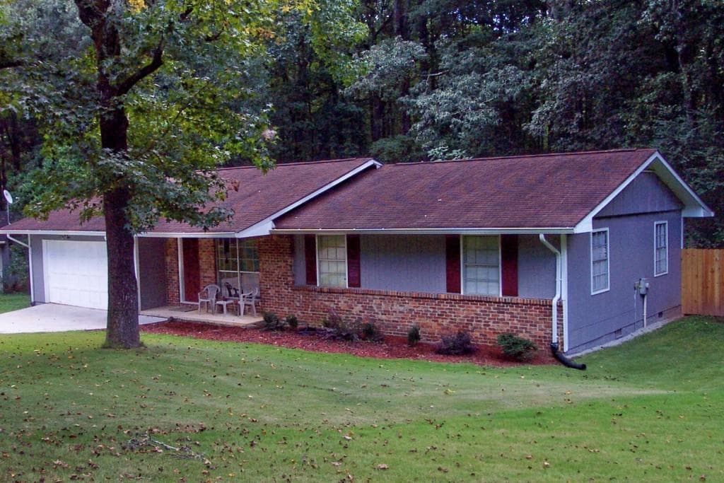 1092 Rabun Drive, Lilburn, GA 30047 — most recent listing photo
