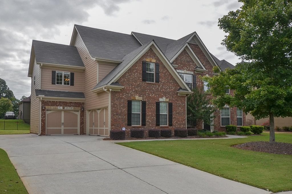 5 bedroom, 4,192 sq ft single family residence sold at 698 Cashiers Road, Dacula, GA 30019