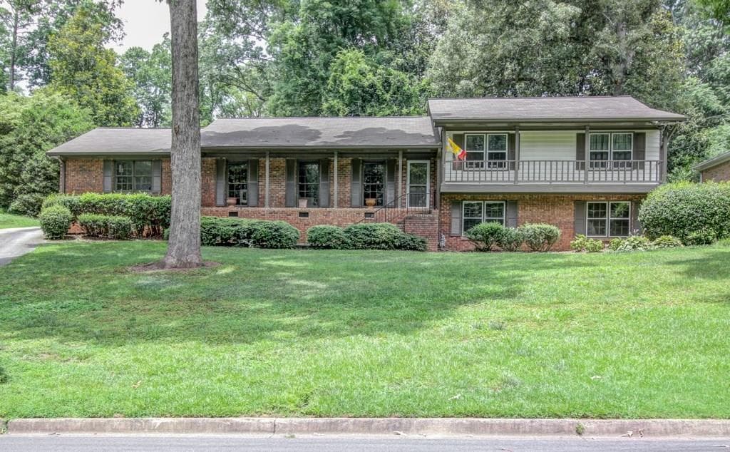 4 bedroom single family residence sold at 7290 Wynhill Drive, Atlanta, GA 30328