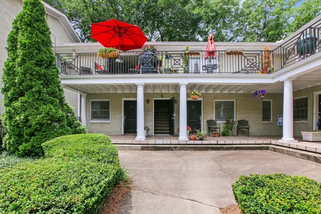 1 bedroom condominium sold at 866 Briarcliff Road C3, Atlanta, GA 30306