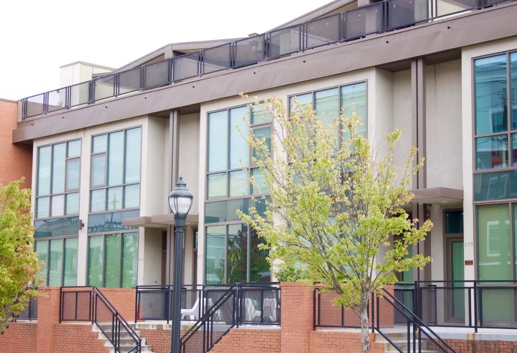 3 bedroom, 2,905 sq ft townhouse sold at 675 Edgewood Avenue, Atlanta, GA 30307