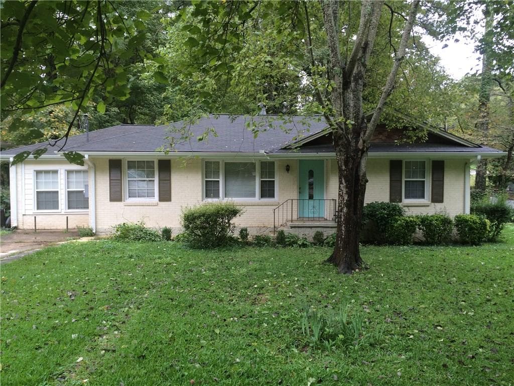 4 bedroom single family residence sold at 1833 Longdale Drive, Decatur, GA 30032