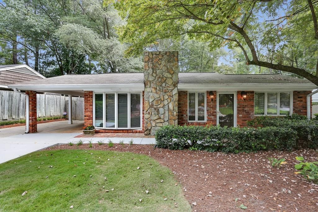 3 bedroom single family residence sold at 2447 Fernleaf Court, Atlanta, GA 30318