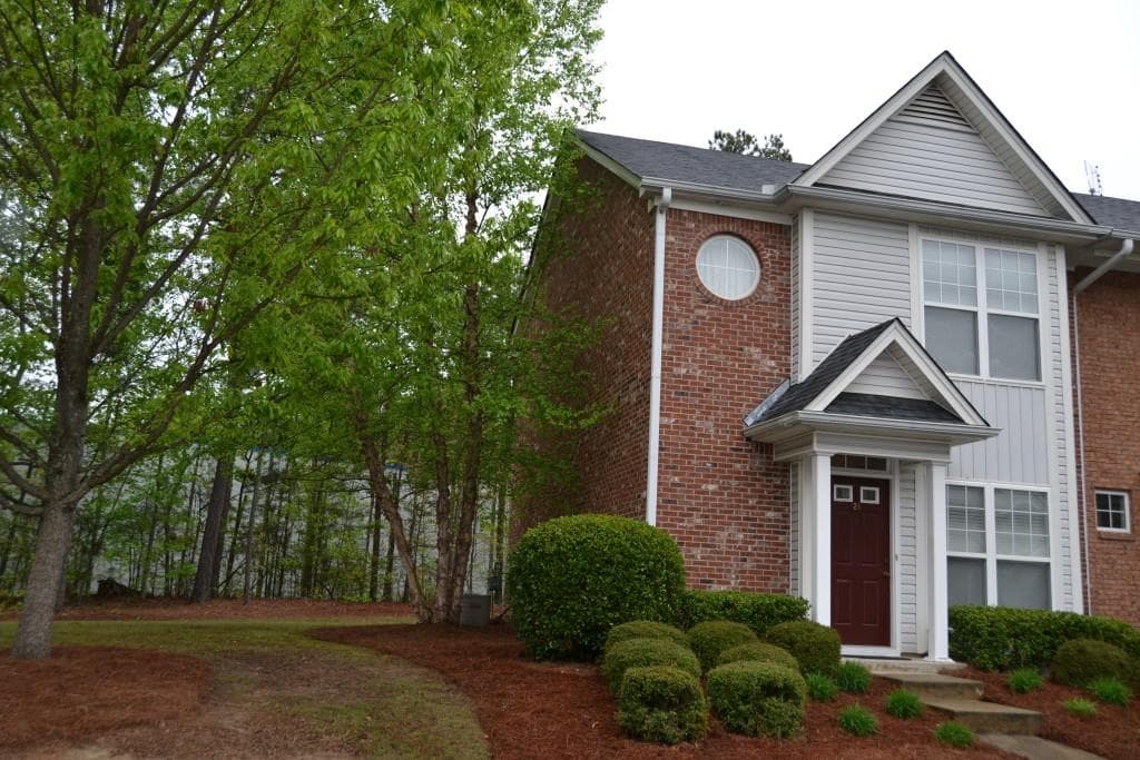 2 bedroom, 1,267 sq ft townhouse sold at 801 Old Peachtree Road 21, Lawrenceville, GA 30043