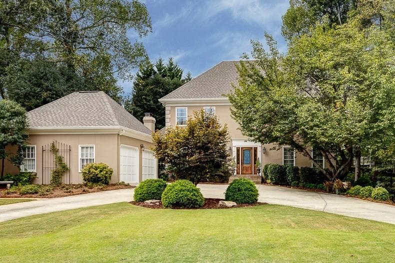 5016 Oak Trail Drive, Dunwoody, GA 30338 — most recent listing photo