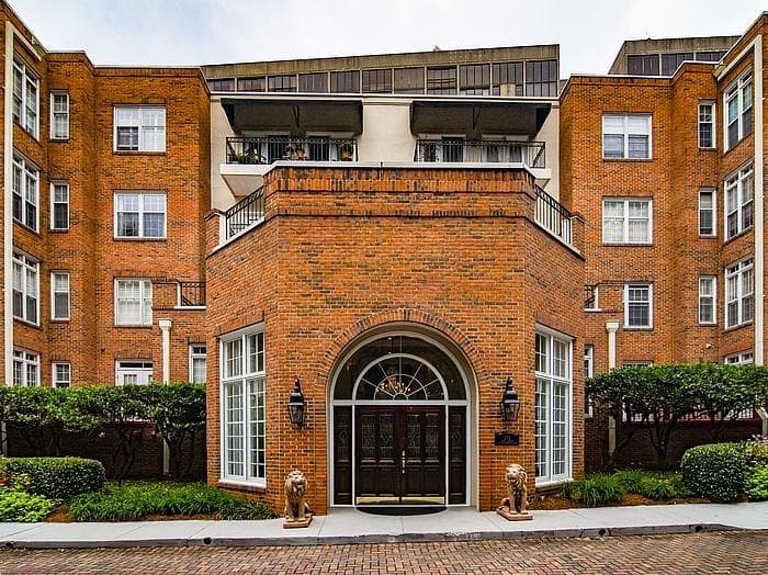 2 bedroom, 1,220 sq ft condominium sold at 175 15th Street 315, Atlanta, GA 30309