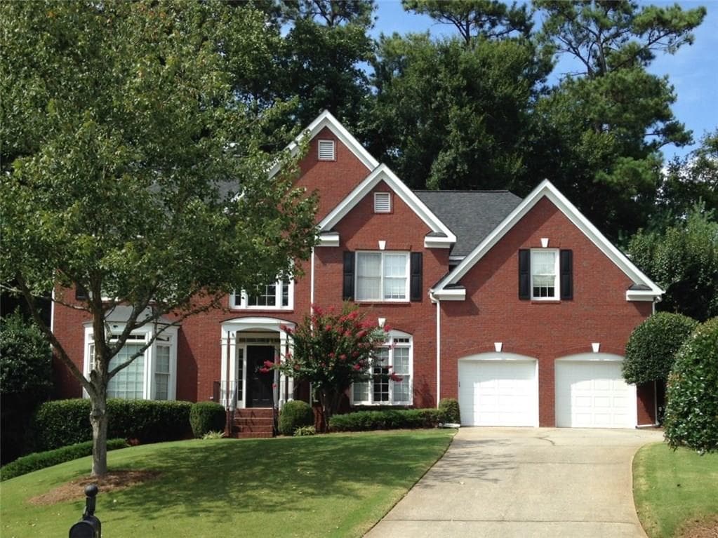 2085 Walnut Creek Crossing, Alpharetta, GA 30005 — most recent listing photo