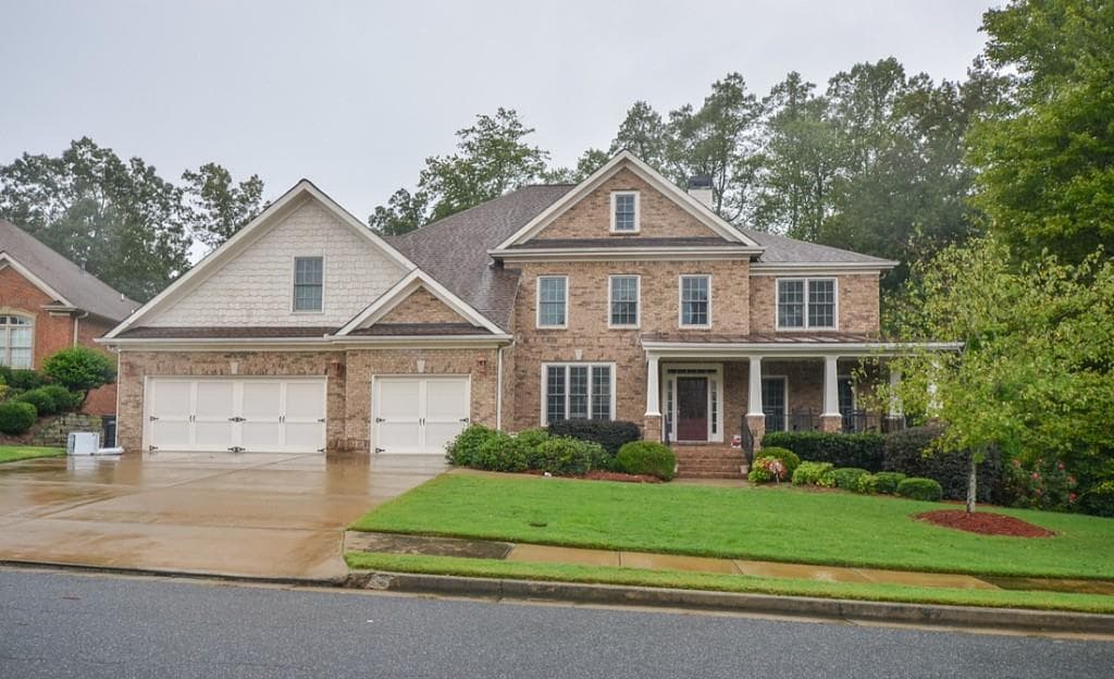2805 Ivy Brook Lane, Buford, GA 30519 — most recent listing photo