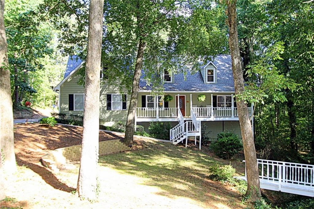 1725 Whispering Circle, Cumming, GA 30040 — most recent listing photo