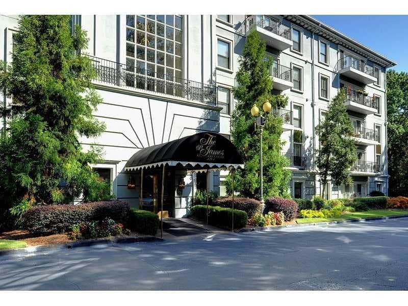 1 bedroom, 831 sq ft condominium sold at 3203 Lenox Road 41, Atlanta, GA 30324