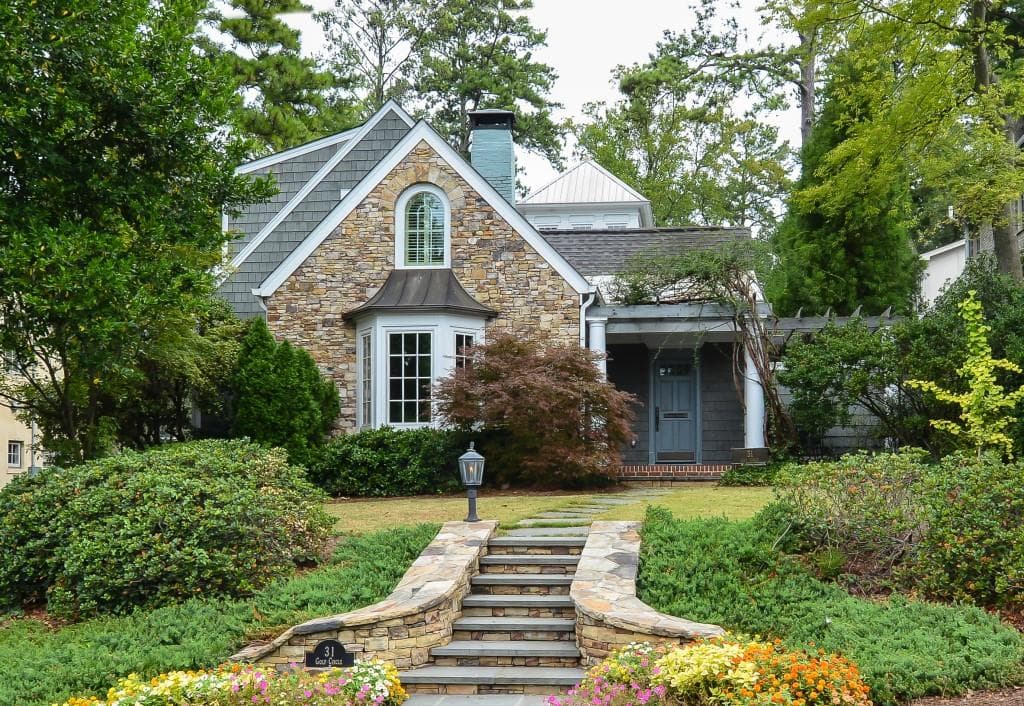 4 bedroom, 3,179 sq ft single family residence sold at 31 Golf Circle, Atlanta, GA 30309