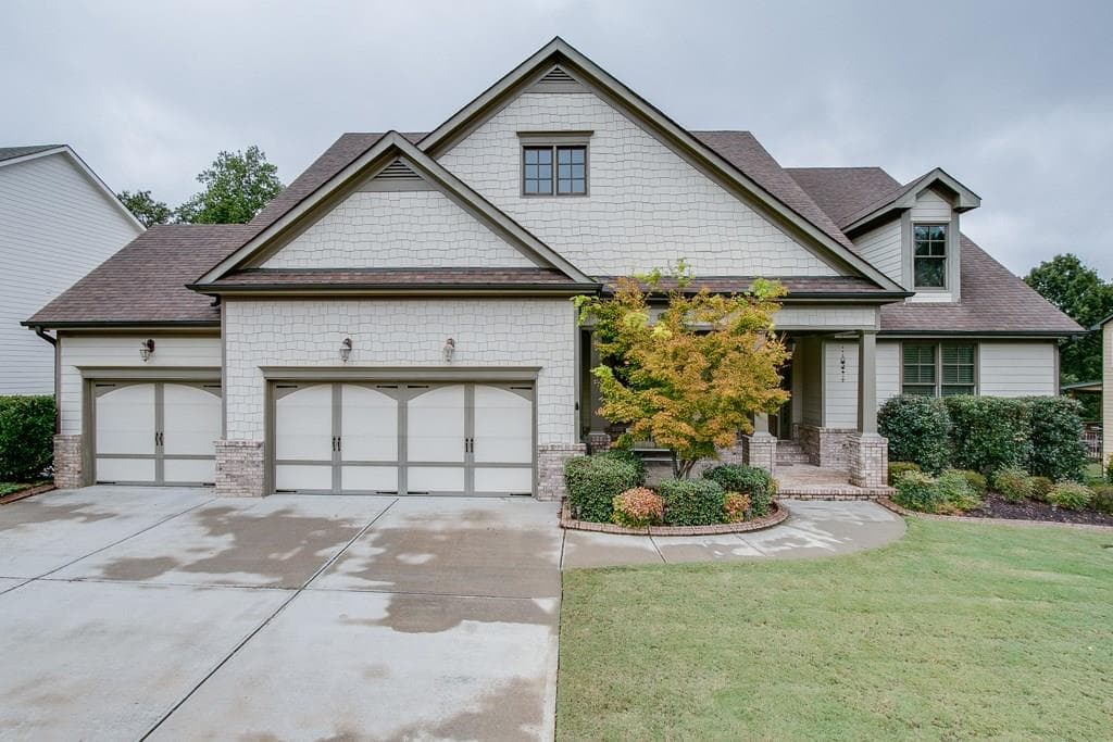 4 bedroom, 3,884 sq ft single family residence sold at 3141 Perimeter Circle, Buford, GA 30519