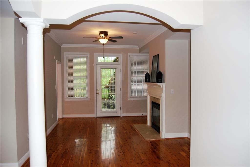 2 bedroom condominium sold at 1735 Peachtree Street 122, Atlanta, GA 30309
