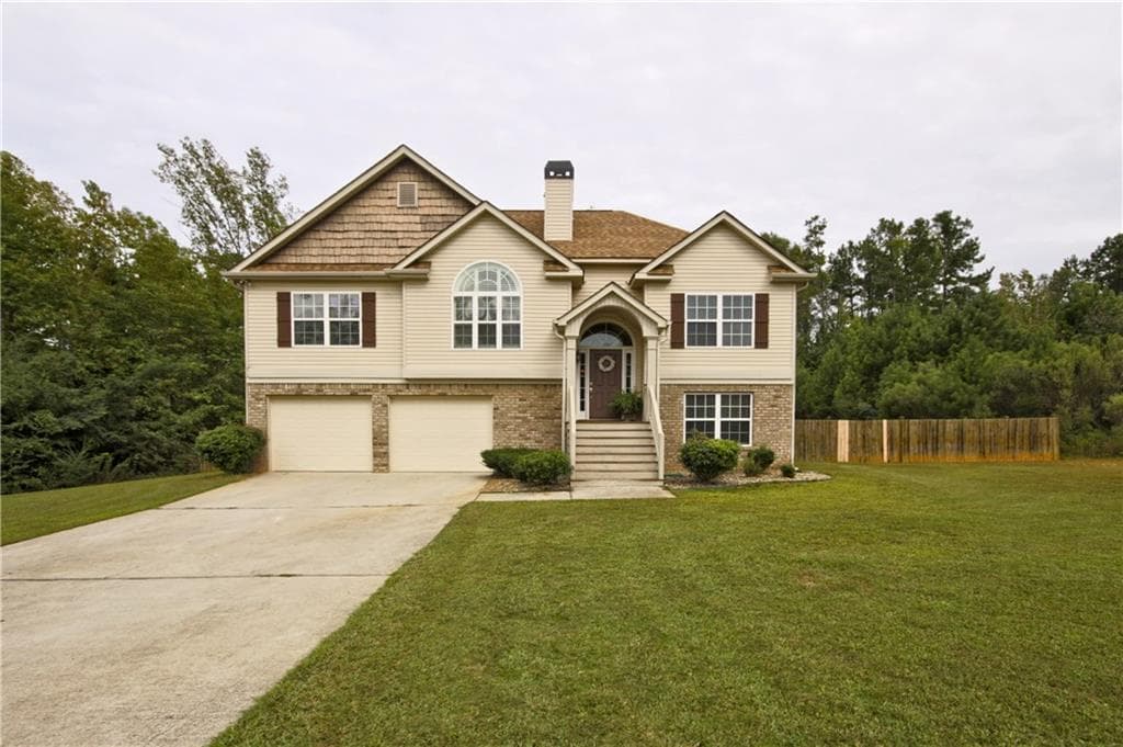 53 Brandish Drive, Newnan, GA 30263 — most recent listing photo
