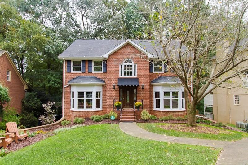 3 bedroom, 2,832 sq ft single family residence sold at 1753 Fernleaf Circle, Atlanta, GA 30318