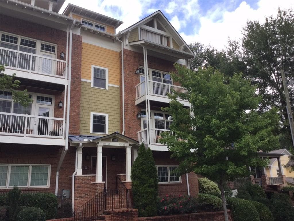1 bedroom, 928 sq ft condominium sold at 1258 Dekalb Avenue 141, Atlanta, GA 30307