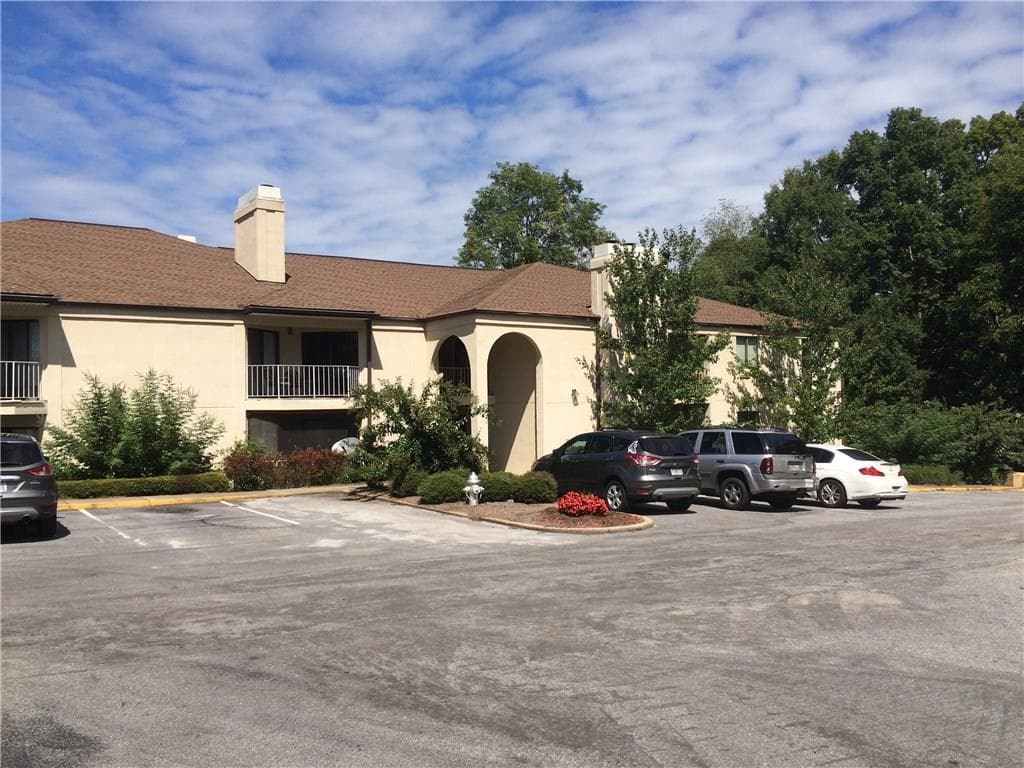 605 Candler Street B-11, Gainesville, GA 30501 — most recent listing photo