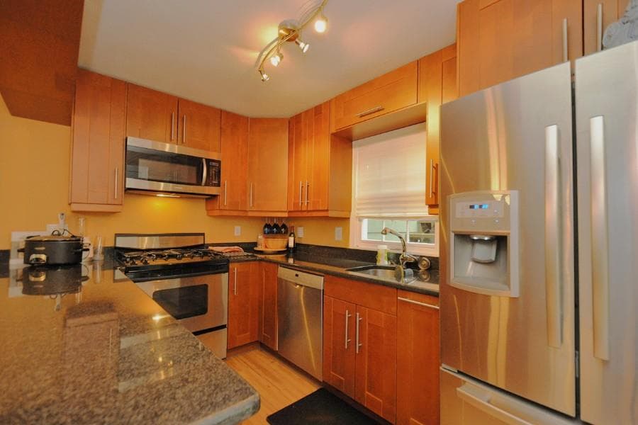 3 bedroom, 1,636 sq ft single family residence sold at 978 Ormewood Terrace, Atlanta, GA 30316