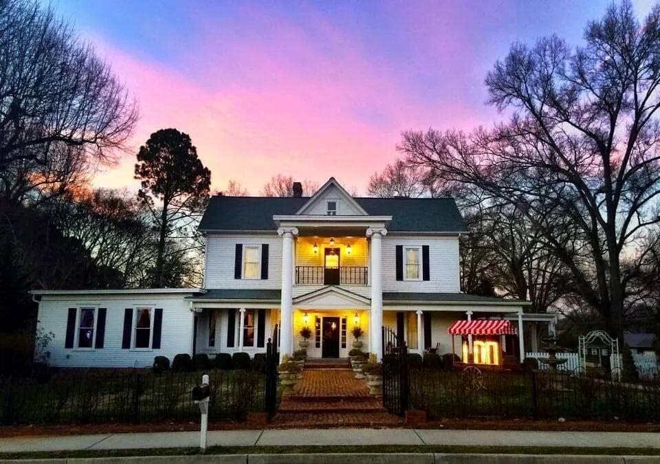 108 King Street, Adairsville, GA 30103 — most recent listing photo