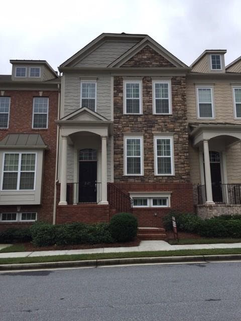 2427 Natoma Court 2427, Smyrna, GA 30080 — most recent listing photo