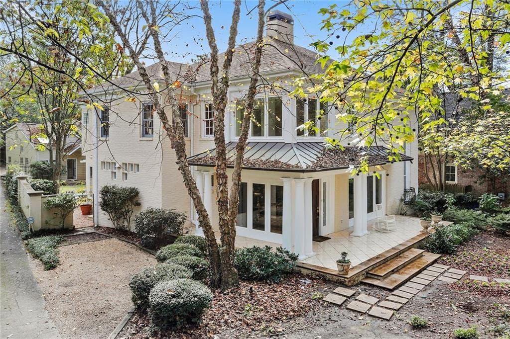 3 bedroom single family residence sold at 411 Beverly Road, Atlanta, GA 30309